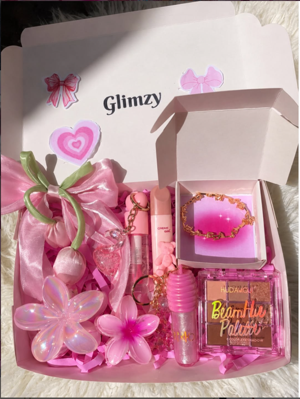 Glimzy 8-in-1 pink themed Gift Hamper with FREE DELIVERY