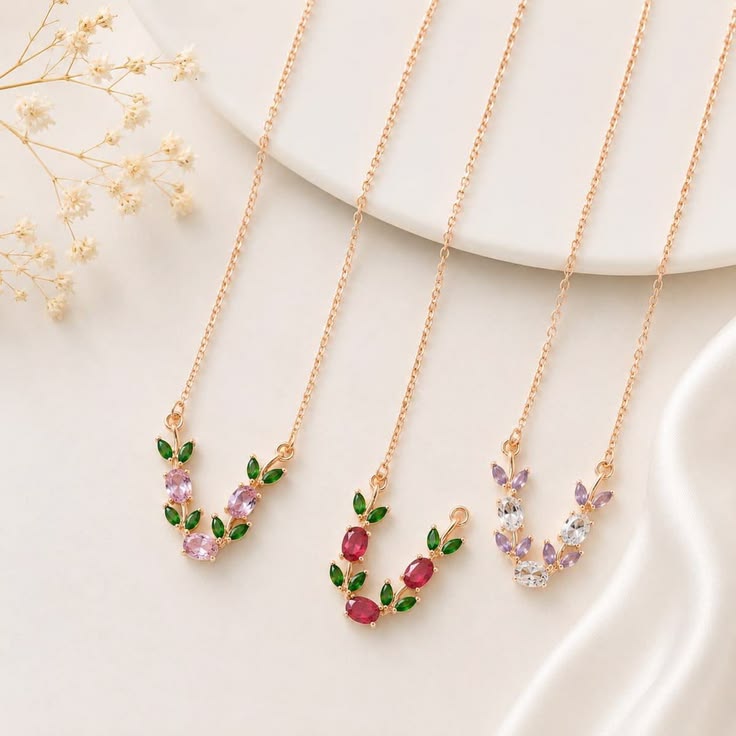 tulip necklace